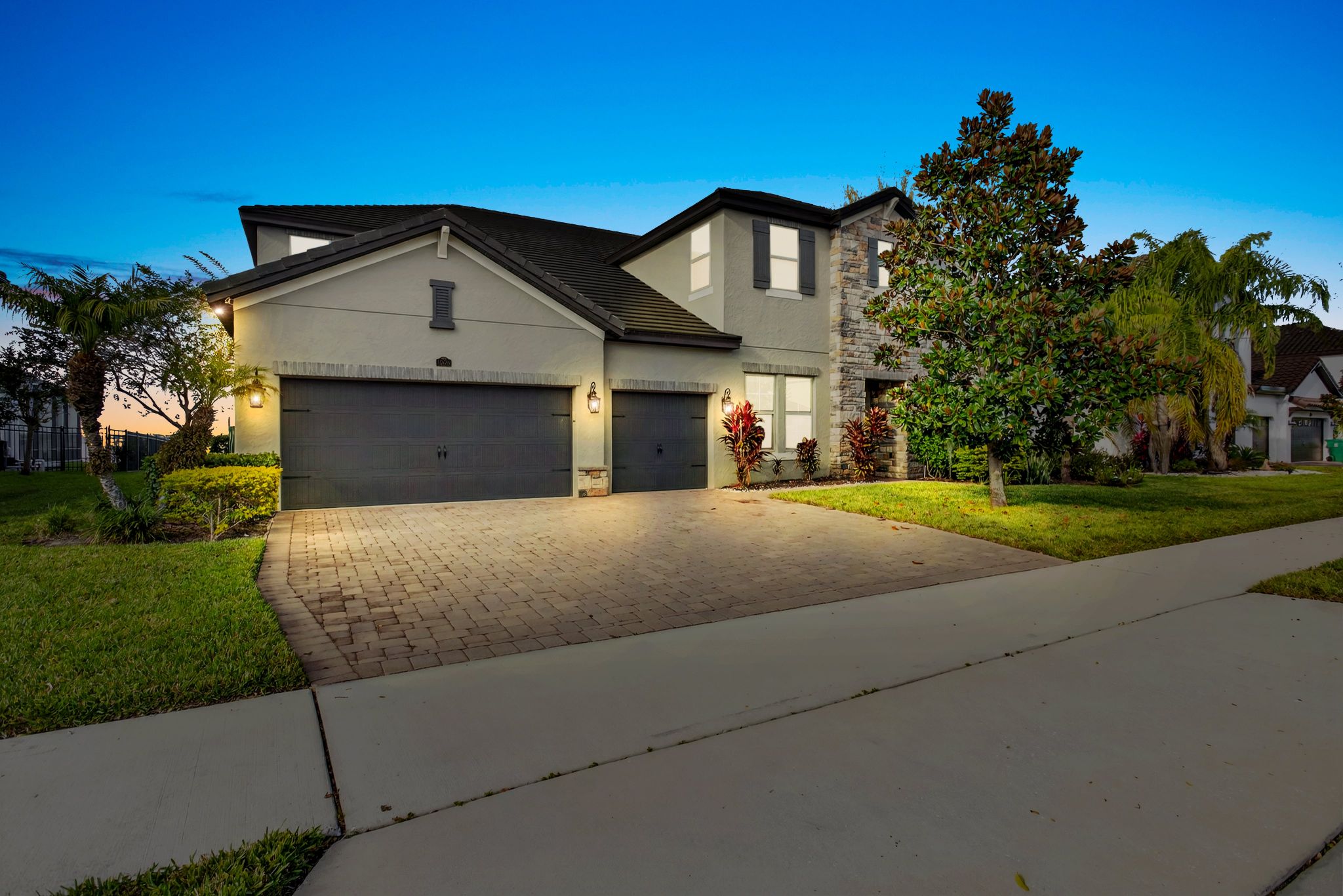 16689 Broadwater Ave, Winter Garden, Front