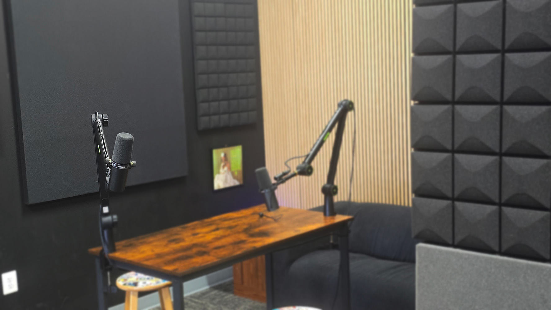 Riggo Podcast Space 1