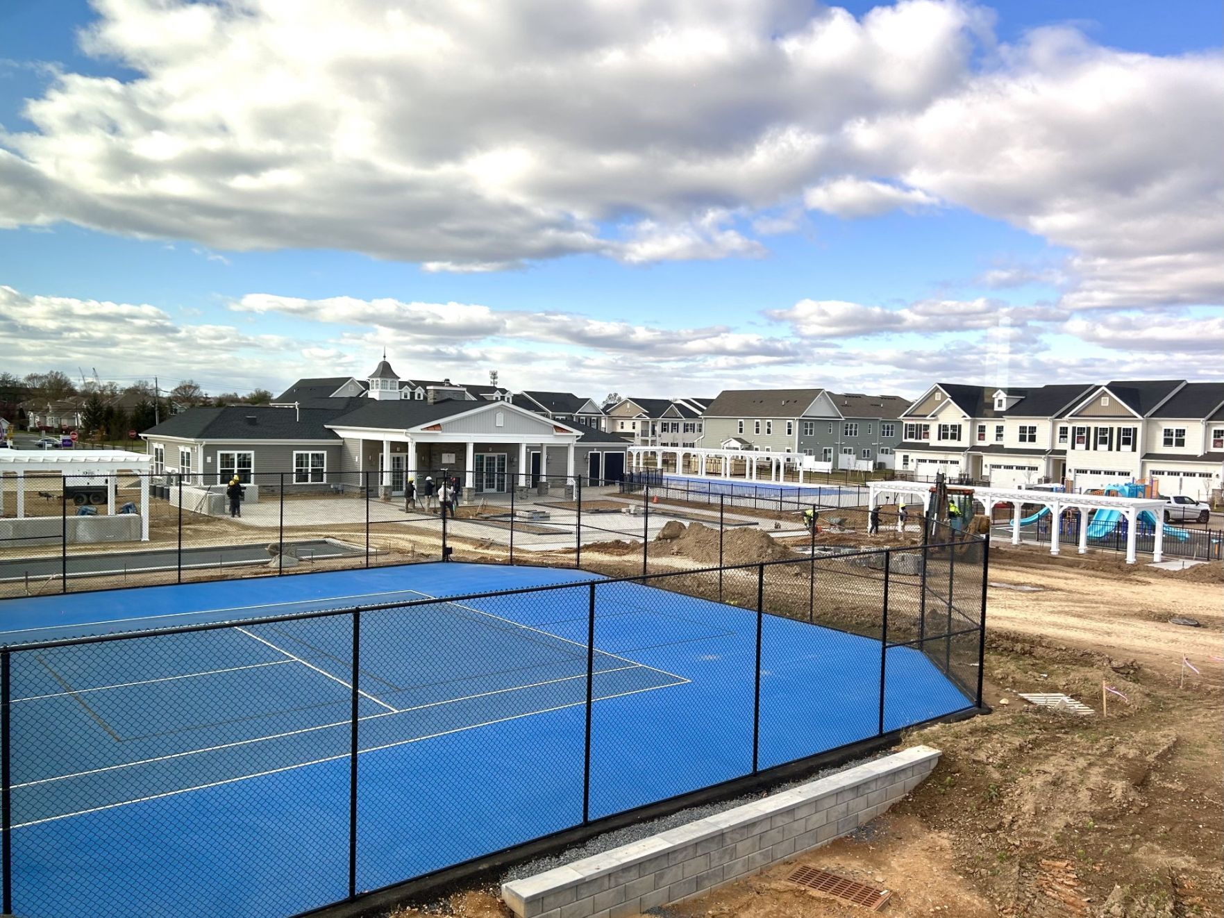 Tennis Court/Pickleball Court Outdoor Amenities